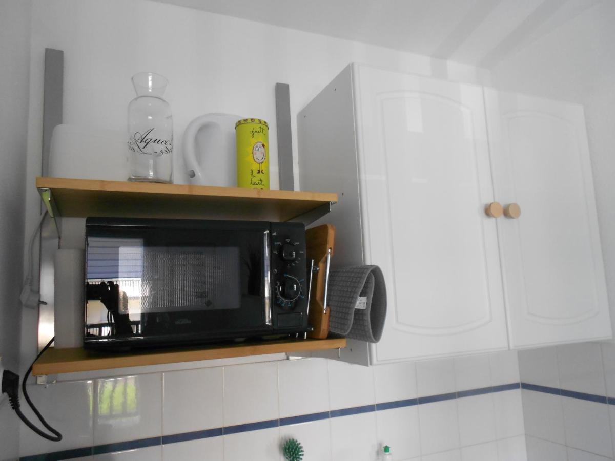 Fleur Marine 8 Apartment Кабур Екстериор снимка